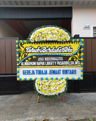 Papan Bunga Duka di Mlatibaru