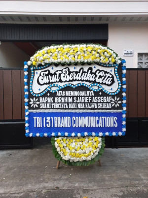 Papan Bunga Duka di Mlatibaru
